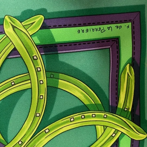 Hermès La Ronde Des Jockeys Silk Scarf. - Picture 7 of 16